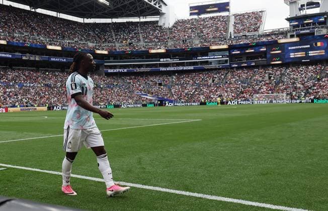 Belgium s Jeremy Doku leaves the field during a soccer game between Belgian national team, Nationalteam Red Devils and Senegal, on Wednesday 01 July 2026, at the Seattle Field, in Seattle, a 1 16 finals game in the FIFA World Cup, WM, Weltmeisterschaft, Fussball 2026. BRUNOxFAHY  x180122005x
