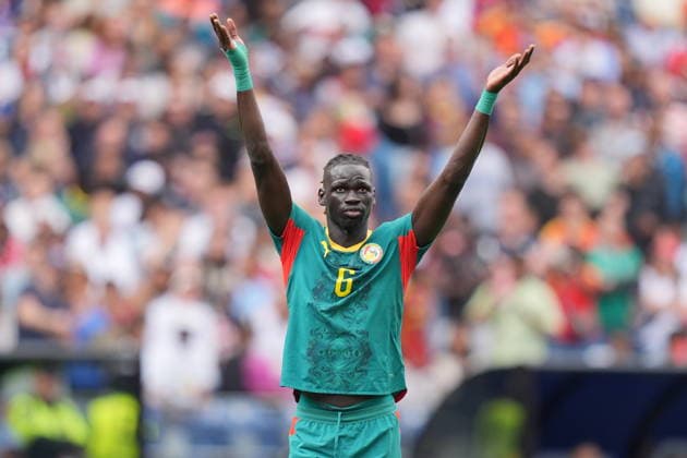 Belgium v Senegal - FIFA World Cup, WM, Weltmeisterschaft, Fussball 2026 - Round of 32 SEATTLE, USA - JULY 01: Pathe Ciss (6) of Senegal gestures during the 2026 FIFA World Cup Round of 32 match between Belgium and Senegal at Lumen Field (Seattle Stadium) in Seattle, Washington, United States on July 01, 2026. Ercin Erturk Anadolu Washington United States. Editorial use only. Please get in touch for any other usage.  Copyright: x2026xAnadoluxErcinxErturkx
