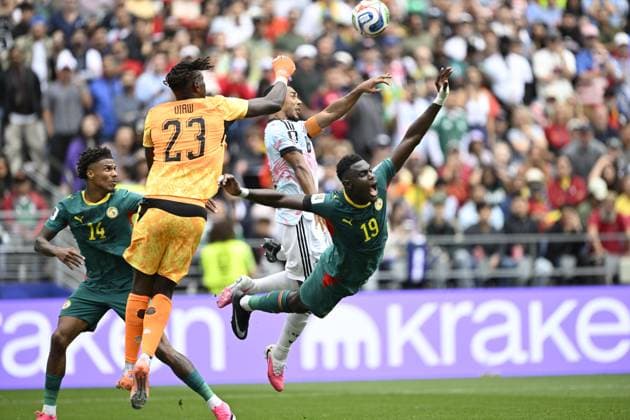 Belgium vs Senegal - 2026 FIFA World Cup, WM, Weltmeisterschaft, Fussball SEATTLE, USA - JULY 01 : Tielemans Youri midfielder of Belgium scoring a goal (2-2) during the FIFA World Cup 2026 Round of 32 match between Belgium and Senegal at the Lumen Field stadium on July 01, 2026 in Seattle, USA, 15 06 2026 Seattle United States of America  Copyright: xNicoxVereeckenx