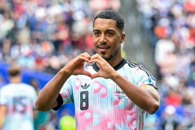Belgium vs Senegal - 2026 FIFA World Cup, WM, Weltmeisterschaft, Fussball SEATTLE, USA - JULY 01 : Tielemans Youri midfielder of Belgium celebrating scoring a goal (3-2) during the FIFA World Cup 2026 Round of 32 match between Belgium and Senegal at the Lumen Field stadium on July 01, 2026 in Seattle, USA, 15 06 2026 Seattle United States of America  Copyright: xNicoxVereeckenx
