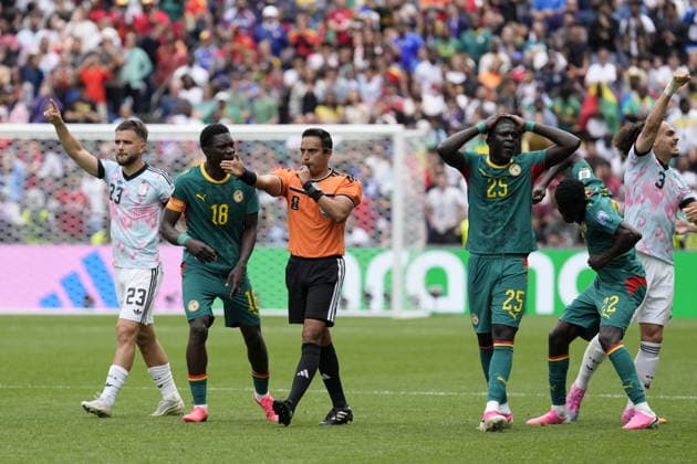 FIFA World Cup, WM, Weltmeisterschaft, Fussball 2026 - Round of 32 - Belgium vs Senegal Referee Said Hernandez awards a penalty kick to Belgium during the FIFA World Cup 2026 Round of 32 match Belgium against Senegal, in Seattle, Washington, USA, 01 July 2026. SEATTLE United States  Copyright: xSTEPHENxBRASHEARx