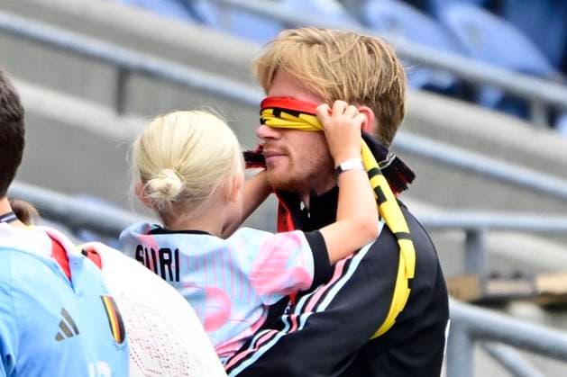 Belgium vs Senegal - 2026 FIFA World Cup, WM, Weltmeisterschaft, Fussball SEATTLE, USA - JULY 01 : De Bruyne Kevin forward of Belgium and his family during the FIFA World Cup 2026 Round of 32 match between Belgium and Senegal at the Lumen Field stadium on July 01, 2026 in Seattle, USA, 15 06 2026 Seattle United States of America  Copyright: xJanxDexMeuleneirx