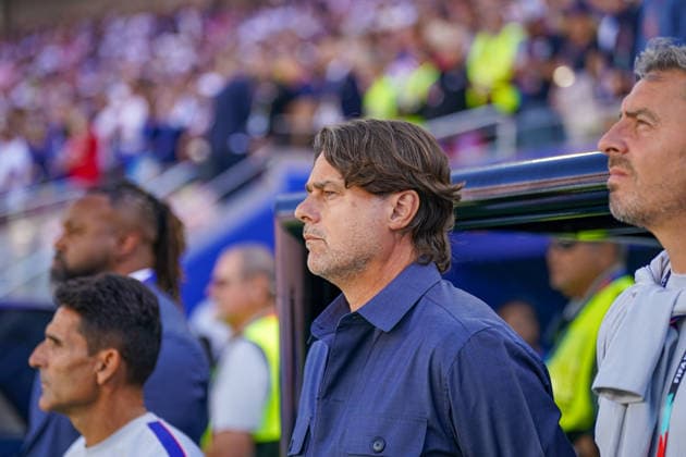 USA: Fußball FIFA World Cup, WM, Weltmeisterschaft, Fussball 2026, Sechzehntelfinale - USA vs Bosnien - Herzegowina im Levi™s Stadium (Santa Clara, San Francisco Bay Area, Kalifornien): Mauricio Pochettino (Trainer, USA) *** USA Soccer 2026 FIFA World Cup, Round of 32: USA vs. Bosnia and Herzegovina at Levi’s™ Stadium in Santa Clara, San Francisco Bay Area, California; Mauricio Pochettino, Head Coach, USA Copyright: xJOERANxSTEINSIEKx