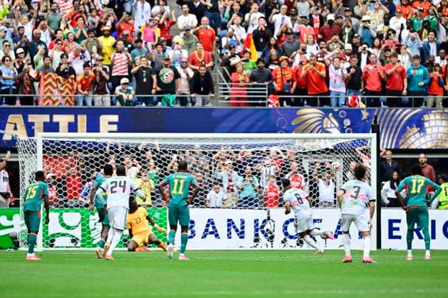 Belgium vs Senegal - 2026 FIFA World Cup, WM, Weltmeisterschaft, Fussball SEATTLE, USA - JULY 01 : Tielemans Youri midfielder of Belgium scores a penalty during the FIFA World Cup 2026 Round of 32 match between Belgium and Senegal at the Lumen Field stadium on July 01, 2026 in Seattle, USA, 15 06 2026 Seattle United States of America  Copyright: xJanxDexMeuleneirx