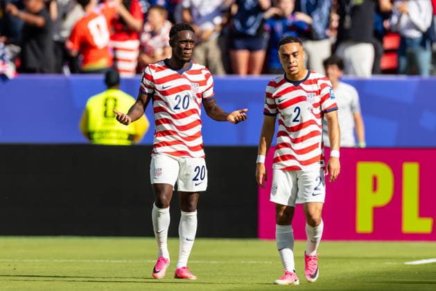 SANTA CLARA, CA - JULY 01: Folarin Balogun 20 of United States of America reacts to an offsides call during the FIFA World Cup, WM, Weltmeisterschaft, Fussball 2026 Round of 32 match between United States of America and Bosnia and Herzegovina on July 1, 2026 at San Francisco Bay Area Stadium in Santa Clara, CA. (Photo by Matthew Huang Icon Sportswire) SOCCER: JUL 01 FIFA World Cup 26 Round of 32 - USA v Bosnia and Herzegovina EDITORIAL USE ONLY Icon260701014