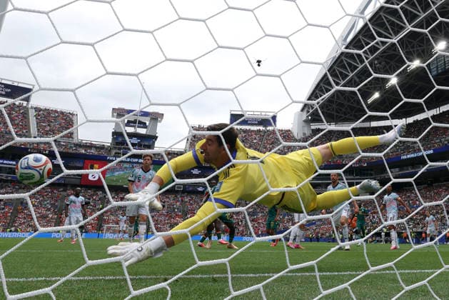 (260702) -- SEATTLE, July 2, 2026 -- Belgium s goalkeeper Thibaut Courtois makes a save during the round of 32 match between Belgium and Senegal at the 2026 FIFA World Cup, WM, Weltmeisterschaft, Fussball at Seattle Stadium in Seattle, the United States, July 1, 2026. ) (SP)U.S.-SEATTLE-FOOTBALL-FIFA WORLD CUP-ROUND OF 32-BEL VS SEN BaixXuefei 