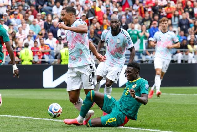 Senegal s Lamine Camara commits a penalty foul on Belgium s Youri Tielemans during a soccer game between Belgian national team, Nationalteam Red Devils and Senegal, on Wednesday 01 July 2026, at the Seattle Field, in Seattle, a 1 16 finals game in the FIFA World Cup, WM, Weltmeisterschaft, Fussball 2026. BRUNOxFAHY  x180135189x