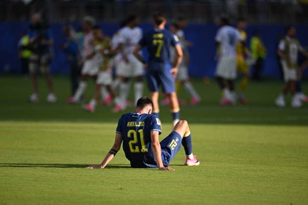 USA v Bosnia and Herzegovina - FIFA World Cup, WM, Weltmeisterschaft, Fussball 2026 - Round of 32 SANTA CLARA, CALIFORNIA - JULY 1: Stjepan Radeljic of Bosnia and Herzegovina reacts after the 2026 FIFA World Cup Round of 32 match between USA vs Bosnia and Herzegovina at the San Francisco Stadium (Levi s Stadium) in Santa Clara, California, United States on July 1, 2026. Tayfun Coskun Anadolu California United States. Editorial use only. Please get in touch for any other usage.  Copyright: x2026xAnadoluxTayfunxCoskunx