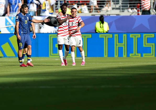 (260702) -- SAN FRANCISCO, July 2, 2026 -- Folarin Balogun (2nd L) of the United States celebrates after scoring the first goal of his team during the round of 32 match between the United States and Bosnia and Herzegovina at the 2026 FIFA World Cup, WM, Weltmeisterschaft, Fussball at San Francisco Bay Area Stadium in San Francisco, the United States, July 1, 2026. ) (SP)U.S.-SAN FRANCISCO-FOOTBALL-FIFA WORLD CUP-ROUND OF 32-USA VS BIH CaoxCan 