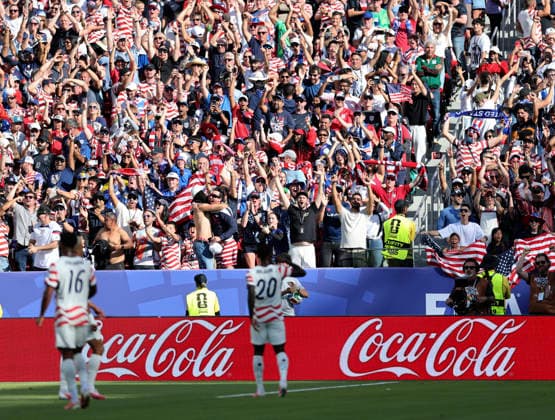 (260702) -- SAN FRANCISCO, July 2, 2026 -- Fans cheer after Folarin Balogun (No.20) of the United States scoring during the round of 32 match between the United States and Bosnia and Herzegovina at the 2026 FIFA World Cup, WM, Weltmeisterschaft, Fussball at San Francisco Bay Area Stadium in San Francisco, the United States, July 1, 2026. ) (SP)U.S.-SAN FRANCISCO-FOOTBALL-FIFA WORLD CUP-ROUND OF 32-USA VS BIH CaoxCan 