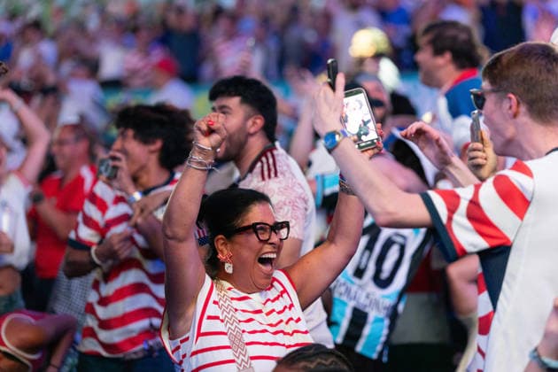July 1, 2026, Dallas, Texas, USA: A fan reacts to a round of 32 game between the United States and Bosnia and Herzegovina at the FIFA Fest in Dallas, Texas. The United States moves on to the round of 16 after defeating Bosnia and Herzegovina, 2-0. World Cup 2026: Watch Party: USA Vs Bosnia And Herzegovina  - ZUMAh193 20260701_zsp_h193_017 Copyright: xDanielxMcGregor-Huyerx