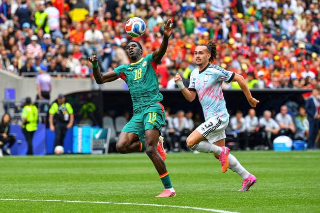 July 01, 2026: Senegal midfielder IsmaoÂ¯la Sarr (18) and Belgium defender Arthur Theate (3) track the ballduring the FIFA World Cup, WM, Weltmeisterschaft, Fussball knockout round of 32 match between Belgium and Senegal in Seattle, WA.Belgium defeated Senegal 3-2 on a penalty kick near the end of the second overtime period. CSM Seattle United States - ZUMAc04_ 20260701_zma_c04_078 Copyright: xStevexFaberx