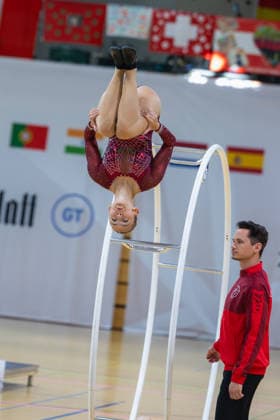 Wheel Gymnastics World Championships 2026 Rhönrad Weltmeisterschaft 2026 in der Sparkassen Arena Göttingen. Deutschland, Göttingen am 01. Juli 2026: Tag eins der Weltmeisterschaft in Rhönrad mit über 250 Athletinnen und Athleten aus 17 Nationen. Malena Kernacs aus Österreich beim Gym Wheel Senior All Around Semi-Finals Woman ( Frauen Halbfinal der Rhönrad turnen) in der Geradeturnen Disziplin (Straight-line). *** 2026 Wheel Gymnastics World Championships: 2026 Rhönrad World Championships at the Sparkassen Arena in Göttingen, Germany, Göttingen on July 1, 2026—Day one of the Rhönrad World Championships with over 250 athletes from 17 nations. Malena Kernacs of Austria in the Gym Wheel Senior All-Around Semifinals—Women’s Rhönrad Gymnastics Semifinal in the Straight Gymnastics discipline line