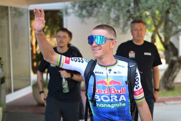 Belgian Remco Evenepoel of Red Bull-BORA-hansgrohe arrives for a training ahead of the 2026 Tour de France cycling race, Thursday 02 July 2026, in Barcelona, Spain. The 113th edition of the Tour de France starts on Saturday 4 July in Barcelona, Spain, and will finish in Paris, France on the 26th of July. DAVIDxPINTENS  x180148693x