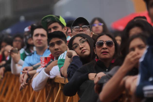 England v Congo DR FIFA Fan Fest- FIFA World Cup, WM, Weltmeisterschaft, Fussball A Fan of England national team, Nationalteam watching the FIFA World Cup round of 32 match between England and Democratic Republic of the Congo on the giant screen at the FIFA World Cup Fan Fest. on July 1, 2026, in Mexico City, Mexico. Mexico City CDMX Mexico Copyright: xCarlosxSantiagox