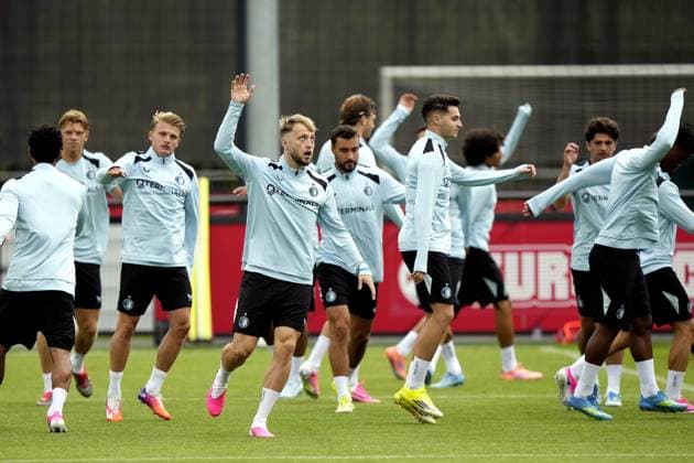 ROTTERDAM - Feyenoord players during Feyenoord s first training session at Sportcomplex 1908 on July 2, 2026, in Rotterdam, the Netherlands. Feyenoord is preparing for the new 2026-2027 season. TOBIAS KLEUVER ANP Eredivisie 2026-2027 xVIxANPxSportx xxANPxIVx 562604687 originalFilename: 562604687.jpg