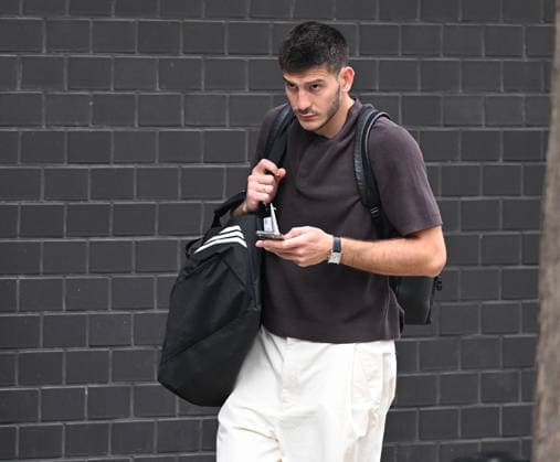 02.07.2026, xophax, Fussball 1.Bundesliga, 1.FC Koeln. Saison 2026 2027 , 1.FC Köln . Erster mögliche Neuzugang in Köln . Luka Lochoshvili an der Atos Klinik beim Medizincheck Koeln *** July 2, 2026, xophax, Soccer, Bundesliga 1, 1. FC Köln, 2026–2027 Season, 1. FC Köln: First Potential New Signing in Cologne—Luka Lochoshvili Undergoing a Medical Exam at the Atos Clinic in Cologne
