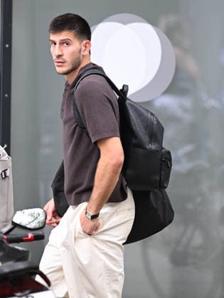 02.07.2026, xophax, Fussball 1.Bundesliga, 1.FC Koeln. Saison 2026 2027 , 1.FC Köln . Erster mögliche Neuzugang in Köln . Luka Lochoshvili an der Atos Klinik beim Medizincheck Koeln *** July 2, 2026, xophax, Soccer, Bundesliga 1, 1. FC Köln, 2026–2027 Season, 1. FC Köln: First Potential New Signing in Cologne—Luka Lochoshvili Undergoing a Medical Exam at the Atos Clinic in Cologne