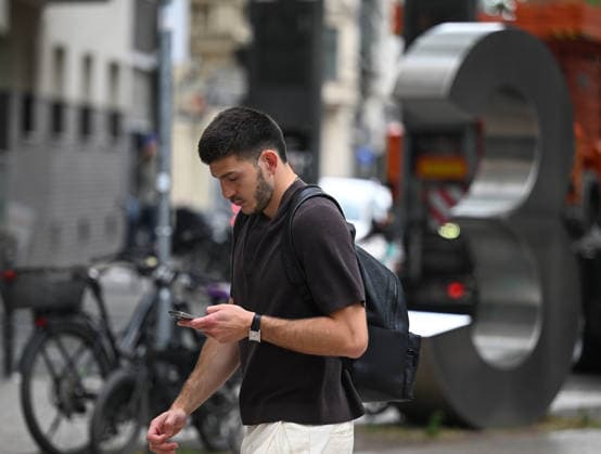 02.07.2026, xophax, Fussball 1.Bundesliga, 1.FC Koeln. Saison 2026 2027 , 1.FC Köln . Erster mögliche Neuzugang in Köln . Luka Lochoshvili an der Atos Klinik beim Medizincheck Koeln *** July 2, 2026, xophax, Soccer, Bundesliga 1, 1. FC Köln, 2026–2027 Season, 1. FC Köln: First Potential New Signing in Cologne—Luka Lochoshvili Undergoing a Medical Exam at the Atos Clinic in Cologne