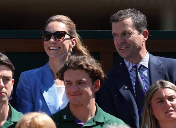 Catherine, Princess of Wales watches Arthur Fery with Tim Henman Wimbledon Tennis Championships, Day 4, The All England Lawn Tennis and Croquet Club, London, UK - 02 Jul 2026London The All England Lawn Tennis and United Kingdom  Copyright: xKieranxMcManus Shutterstockx 16970349ad