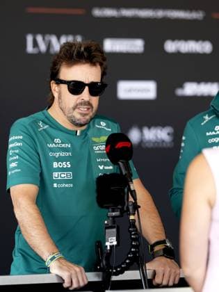 SILVERSTONE - Fernando Alonso (Aston Martin) speaks to the press at the Silverstone circuit ahead of the British Grand Prix. SANDER KONING ANP xVIxANPxSportx xxANPxIVx 562611957 originalFilename: 562611957.jpg