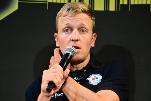 Tour de France 2026 Media Activities 02 07 2026 BARCELONA, SPAIN - JULY 02 : Merlier Tim (BEL) of Soudal Quick-Step speaking with the media during a press conference, PK, Pressekonferenz prior to the 113rd edition of Tour de France 2026, on July 2, 2026 in Barcelona, Spain, 02 07 2026 Barcelona Spain  Copyright: xPeterxDexVoechtx