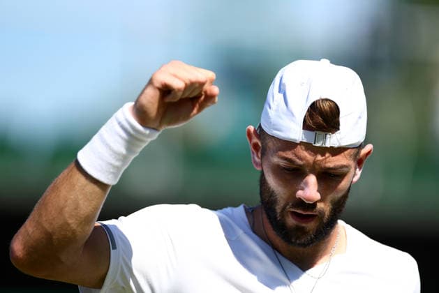 Jacob Fearnley celebrates during his second round match Wimbledon Tennis Championships, Day 4, The All England Lawn Tennis and Croquet Club, London, UK - 02 Jul 2026London The All England Lawn Tennis and United Kingdom  Copyright: xJamesxMarsh Shutterstockx 16970344gc