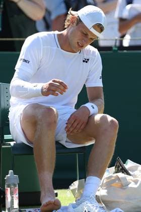 The Championships Wimbledon 2026- DAY 4- 02 07 2026 Great Britain, London, All England Lawn Tennis Club, The Championships Wimbledon 2026 - DAY 4- 02 07 2026 Belgian player Zizou Bergs (BEL) pictured during his second round against Jaime Faria (POR) in London , All England Lawn Tennis Club at The Championships Wimbledon 2026 LONDON GREAT BRITAIN  Copyright: xMélaniexJeusettex