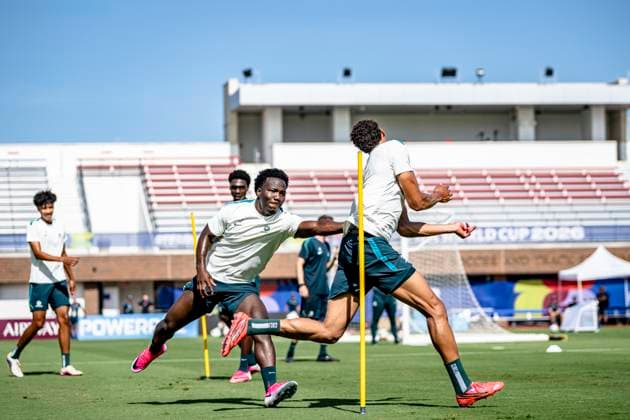DALLAS - Awer Mabil of Australia during the 2026 World Cup, Australia training at Washburne Soccer and Track Stadium on July 2, 2026 in Dallas, United States. (Photo by Stefan Koops EYE4IMAGES DeFodi Images) - *** DALLAS: Awer Mabil of Australia during the 2026 World Cup; Australia training at Washburne Soccer and Track Stadium on July 2, 2026, in Dallas, United States. Photo by Stefan Koops, EYE4IMAGES, DeFodi Images