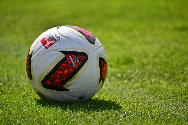 02.07.2026 - Fussball - 2. Bundesliga - Saison 2026 2027 - SpVgg Greuther Fürth Fuerth ( Kleeblatt ) - Training - - xwoxzix - Feature Impression Symbolbild Symbolfoto - Spielball Ball adidas torfabrik *** July 2, 2026 Soccer 2. Bundesliga 2026–2027 Season SpVgg Greuther Fürth Fürth Kleeblatt Training xwoxzix Feature Impression Symbolic Image Symbolic Photo Match Ball Ball adidas Torfabrik