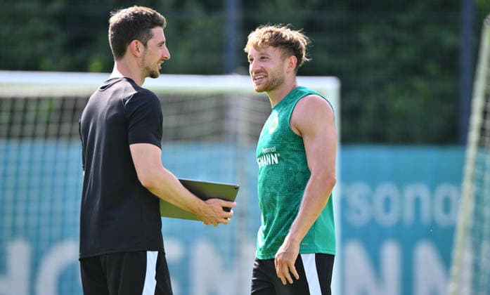 02.07.2026 - Fussball - 2. Bundesliga - Saison 2026 2027 - SpVgg Greuther Fürth Fuerth ( Kleeblatt ) - Training - - xwoxzix - Florian Leimeister (Athletik-Trainer SpVgg Greuther Fürth) Jannik Dehm ( 23, SpVgg Greuther Fürth ) *** July 2, 2026 Soccer 2. Bundesliga 2026–2027 Season SpVgg Greuther Fürth (Füroth Kleeblatt) Training xwoxzix Florian Leimeister, Athletic Trainer, SpVgg Greuther Fürth Jannik Dehm, 23, SpVgg Greuther Fürth