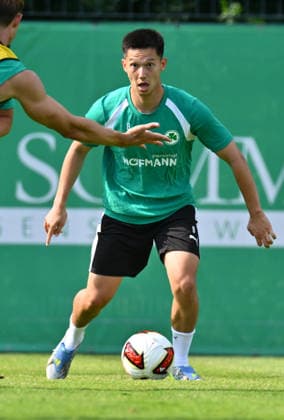 02.07.2026 - Fussball - 2. Bundesliga - Saison 2026 2027 - SpVgg Greuther Fürth Fuerth ( Kleeblatt ) - Training - - xwoxzix - Shinta Appelkamp (8, SpVgg Greuther Fürth ) *** July 2, 2026 Soccer 2. Bundesliga 2026–2027 Season SpVgg Greuther Fürth Fürth Kleeblatt Training xwoxzix Shinta Appelkamp 8, SpVgg Greuther Fürth