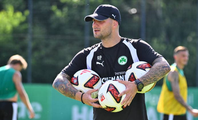 02.07.2026 - Fussball - 2. Bundesliga - Saison 2026 2027 - SpVgg Greuther Fürth Fuerth ( Kleeblatt ) - Training - - xwoxzix - Aleksandro Petrovic ( Co-Trainer SpVgg Greuther Fürth ) *** July 2, 2026 Soccer 2. Bundesliga 2026–2027 Season SpVgg Greuther Fürth (Füroth Kleeblatt) Training xwoxzix Aleksandro Petrovic, Assistant Coach, SpVgg Greuther Fürth