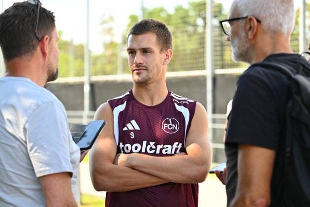 02.07.2026 - Fussball - 2. Fussball - Bundesliga - Saison 2026 2027 - 1. FC Nürnberg Nuernberg FCN ( Club ) - Training - Sportfoto Zink - xwoxzix - Sigurd Haugen ( 9, 1. FC Nürnberg FCN ) im Interview *** July 2, 2026 Soccer 2 Bundesliga 2026–2027 Season 1 FC Nürnberg Nuremberg FCN Club Training Sports Photo Zink xwoxzix Sigurd Haugen 9, 1 FC Nürnberg FCN Interview