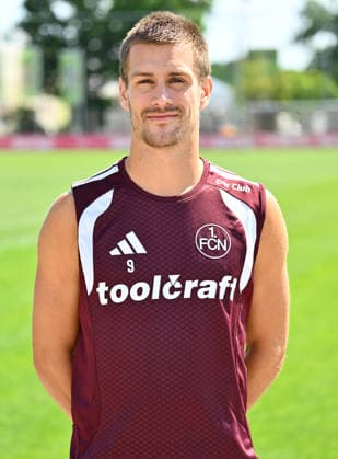 02.07.2026 - Fussball - 2. Fussball - Bundesliga - Saison 2026 2027 - 1. FC Nürnberg Nuernberg FCN ( Club ) - Training - Sportfoto Zink - xwoxzix - Sigurd Haugen ( 9, 1. FC Nürnberg FCN ) - Vorab - Einzelbild Einzelfoto Portrait Porträt Kopfbild *** July 2, 2026 Soccer 2 German Bundesliga 2026–2027 Season 1 FC Nuremberg Nuremberg FCN Club Training Sports Photo Zink xwoxzix Sigurd Haugen 9, 1 FC Nuremberg FCN Preview Single Image Single Photo Portrait Headshot