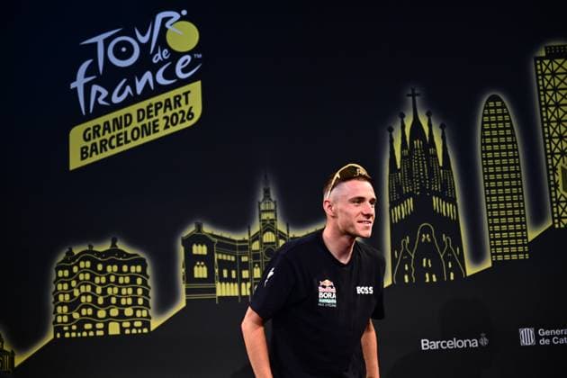 Tour de France 2026 Media Activities 02 07 2026 BARCELONA, SPAIN - JULY 02 : Evenepoel Remco (BEL) of Red Bull BORA Hansgrohe speaking with the media during a press conference, PK, Pressekonferenz prior to the 113rd edition of Tour de France 2026, on July 2, 2026 in Barcelona, Spain, 02 07 2026 Barcelona Spain  Copyright: xPeterxDexVoechtx