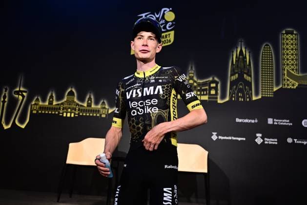 Tour de France 2026 Media Activities 02 07 2026 BARCELONA, SPAIN - JULY 02 : Vingegaard Jonas (DEN) of Team Visma Lease a Bike speaking with the media during a press conference, PK, Pressekonferenz prior to the 113rd edition of Tour de France 2026, on July 2, 2026 in Barcelona, Spain, 02 07 2026 Barcelona Spain  Copyright: xPeterxDexVoechtx