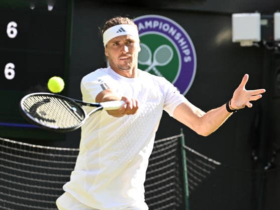 The Championships Wimbledon 2026 The Championships Wimbledon 2026 Day 4 02.07 2026 Alexander Zverev (GER) wins second round match Photo:- Roger Parker International Sports Fotos Ltd London UK Copyright: xx