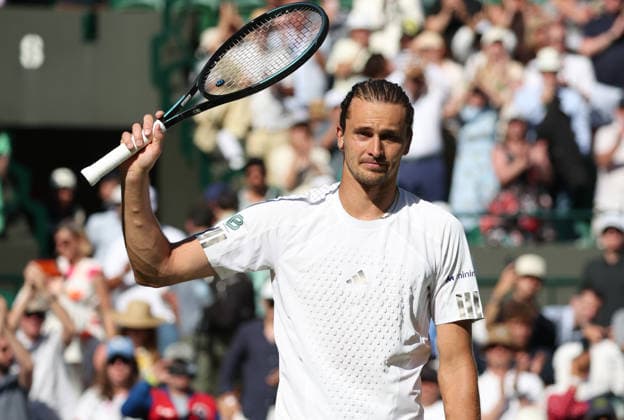 Germany s Alexander Zverev acknowledges the crowd in his match against France s Valentin Royer at Wimbledon on day four of the 2026 Wimbledon Championships in London on Thursday, July 02, 2026. Zverev won the match 6-1,6-3,7-6.  LON2026070274 HUGOxPHILPOTT