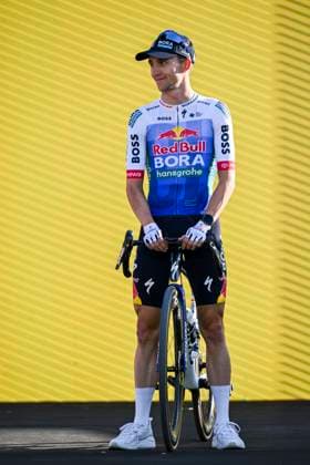 Tour de France 2026 Media Activities 02 07 2026 BARCELONA, SPAIN - JULY 02 : Lipowitz Florian (GER) of Red Bull BORA Hansgrohe on the podium pictured during the teams presentation prior to the 113rd edition of Tour de France an UCI World Tour 2.UWT Team Time Trial stage for Men Elite of 19 km with start in Barcelona and finish in Barcelona on July 2, 2026 in Barcelona, Spain, 02 07 2026 Barcelona Spain  Copyright: xSzymonxGruchalskix