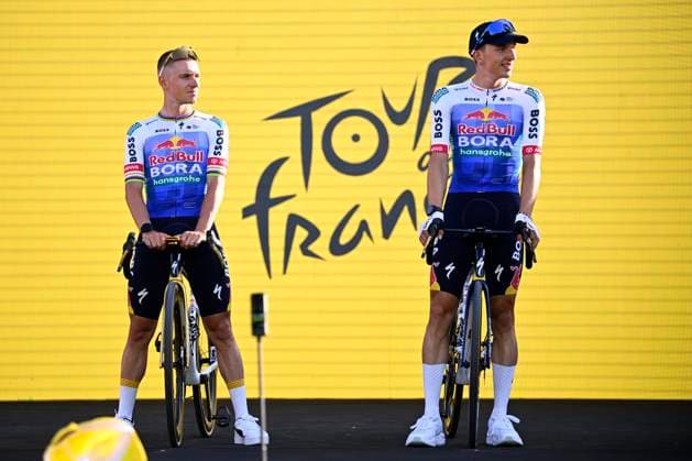 Tour de France 2026 Media Activities 02 07 2026 BARCELONA, SPAIN - JULY 02 : Lipowitz Florian (GER) of Red Bull BORA Hansgrohe, Evenepoel Remco (BEL) of Red Bull BORA Hansgrohe on the podium pictured during the teams presentation prior to the 113rd edition of Tour de France an UCI World Tour 2.UWT Team Time Trial stage for Men Elite of 19 km with start in Barcelona and finish in Barcelona on July 2, 2026 in Barcelona, Spain, 02 07 2026 Barcelona Spain  Copyright: xTomasxSiskx