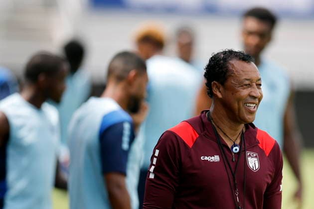 RECORD DATE NOT STATED FIFA World Cup, WM, Weltmeisterschaft, Fussball 2026 - Cape Verde training session Cape Verde head coach Pedro Brito Bubista attends a training session of the team in Fort Lauderdale, USA, 02 July 2026, in preparation for FIFA World Cup Round of 32 match against Argentina on 03 July. Fort Lauderdale United States  Copyright: xAlbertoxEstevezx