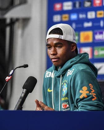 Endrick gives an interview during a Brazilian national team, Nationalteam (Seleção) press conference, PK, Pressekonferenz at the Ridge Hotel in Morristown, New Jersey. (Photo by Rebekah Wynkoop SPP)  Copyright: xRebekahxWynkoop SPPx Sportspressphoto_SPR182793
