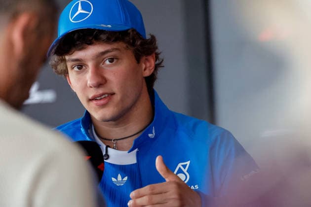 F1 - BRITISH GRAND PRIX 2026 KIMI ANTONELLI Andrea (ita), Mercedes AMG F1 Team W16, portrait, during the Formula 1 British Grand Prix 2026, 9th round of the 2026 Formula One World Championship, WM, Weltmeisterschaft from July 3 to 5, 2026 on the Silverstone Circuit, in Silverstone, United Kingdom - SilverstoneUnited Kingdom  Copyright: xPauloxMariax