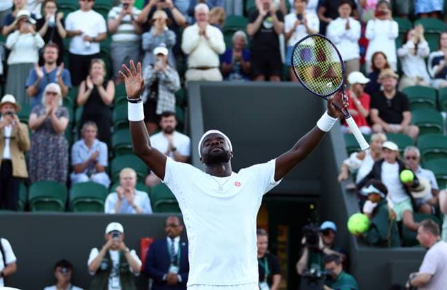 Frances Tiafoe celebrates victory over Jan Choinski in their third round match Wimbledon Tennis Championships, Day 4, The All England Lawn Tennis and Croquet Club, London, UK - 02 Jul 2026London The All England Lawn Tennis and United Kingdom  Copyright: xKieranxMcManus Shutterstockx 16970349gz