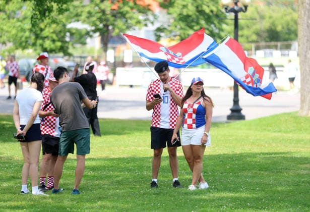 Portugal v Croatia: Round Of 32 - FIFA World Cup, WM, Weltmeisterschaft, Fussball 2026 Fans of Croatia gather in front of Toronto Stadium ahead of the FIFA World Cup 2026 Round Of 32 match between Portugal and Croatia at Toronto Stadium on July 2, 2026 in Toronto, Canada.  SanjinxStrukic PIXSELL
