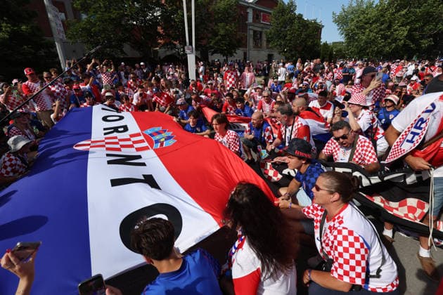 Portugal v Croatia: Round Of 32 - FIFA World Cup, WM, Weltmeisterschaft, Fussball 2026 Fans of Croatia gather in front of Toronto Stadium ahead of the FIFA World Cup 2026 Round Of 32 match between Portugal and Croatia at Toronto Stadium on July 2, 2026 in Toronto, Canada.  SanjinxStrukic PIXSELL