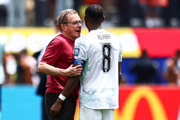 Austria head coach Ralf Rangnick and David Alaba of Austria at full-time Spain v Austria, 2026 FIFA World Cup, WM, Weltmeisterschaft, Fussball ROund of 32, Football, Los Angeles Stadium, California, USA - 02 Jul 2026Los Angeles Los Angeles Stadium California (CA) United States of America  Copyright: xMichaelxZemanek Shutterstockx 16974406bv