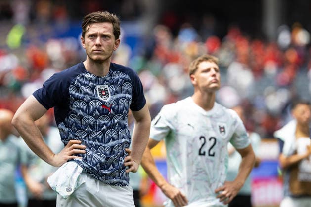 SOCCER - FIFA World Cup, WM, Weltmeisterschaft, Fussball 2026 INGLEWOOD,CALIFORNIA,USA,02.JUL.26 - SOCCER - FIFA World Cup, round of 32, Spain vs Austria. Image shows the disappointment of Michael Gregoritsch and Alexander Prass (AUT).  GEPAxpictures xArminxRauthner