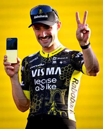 Tour de France 2026 Media Activities 02 07 2026 BARCELONA, SPAIN - JULY 02 : Campenaerts Victor (BEL) of Team Visma Lease a Bike pictured during the teams presentation prior to the 113rd edition of Tour de France an UCI World Tour 2.UWT Team Time Trial stage for Men Elite of 19 km with start in Barcelona and finish in Barcelona on July 2, 2026 in Barcelona, Spain, 02 07 2026  Copyright: xTomasxSiskx
